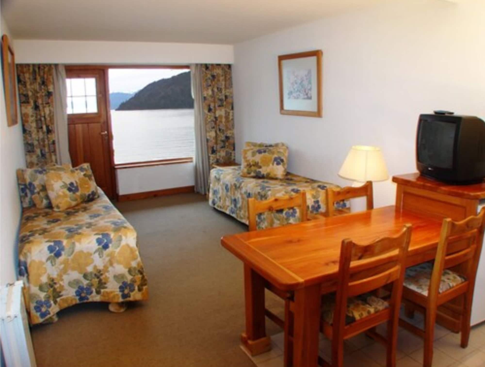 Del Hotel 3*