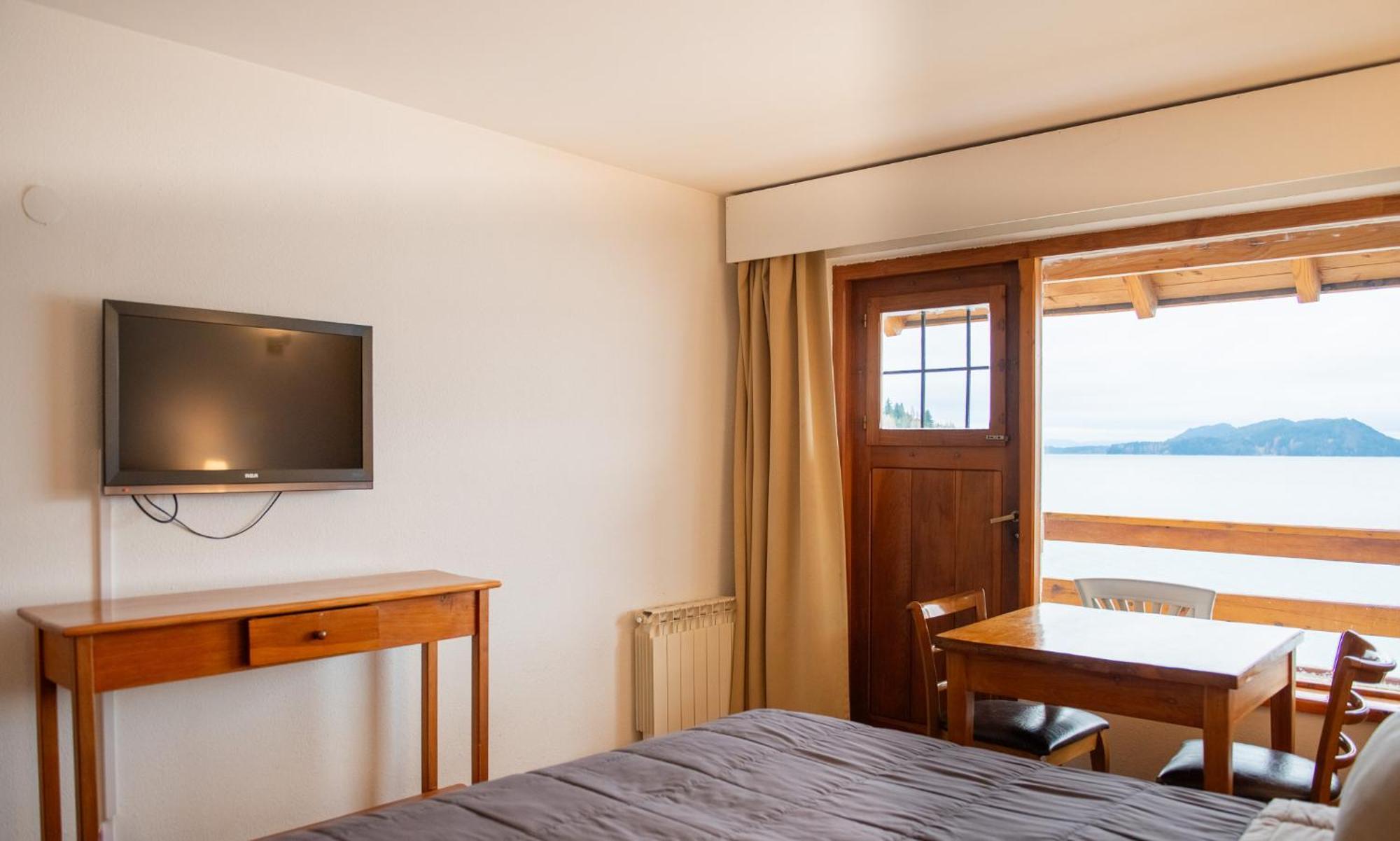 Del Hotel 3*